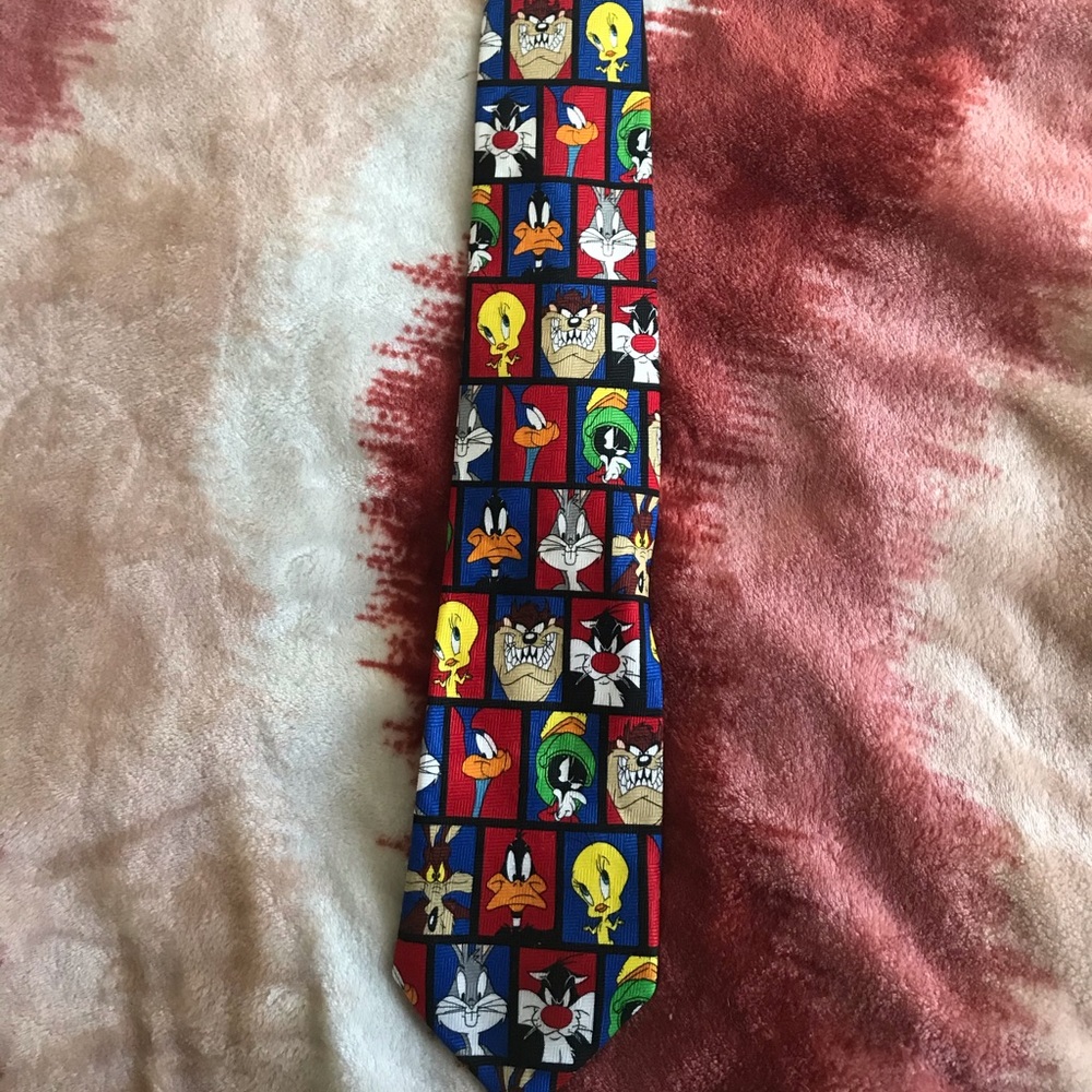 Men’s Looney Tunes tie